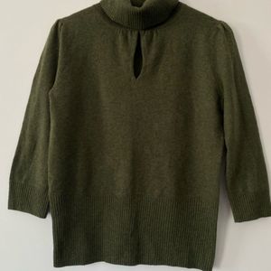 Vertical Design Peephole Cashmere Sweater